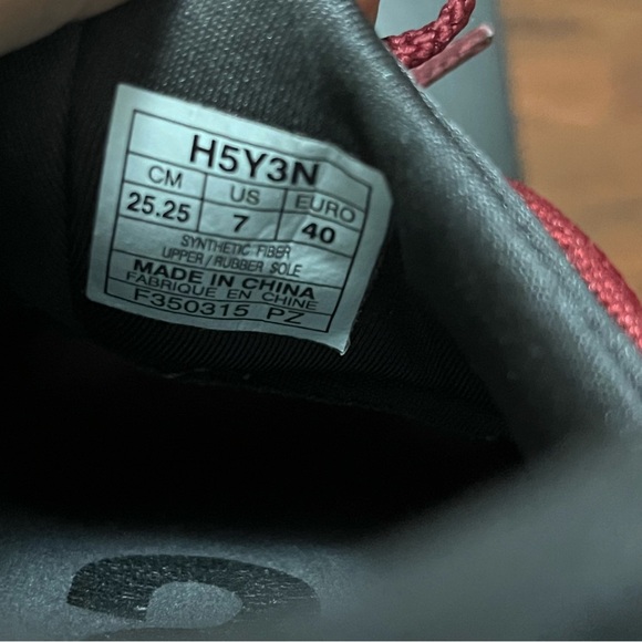 ASICS Gel Kayano Trainer Evo in Burgundy Size 7 Men’s - Picture 9 of 9